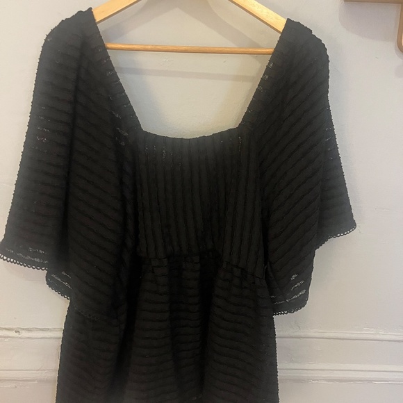 Anthropologie Sarah Hann Flutter Sleeve Crochet Top - Picture 10 of 10